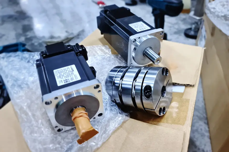servidor luch industry